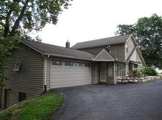 2085 104th Ave, Zeeland, MI 49464