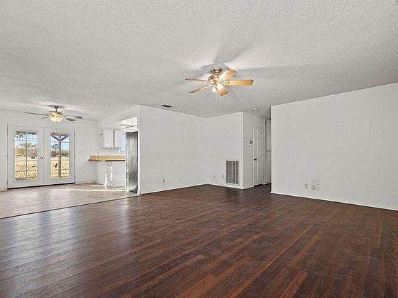 3rd image of 40233 161st St E