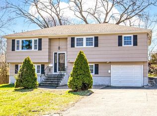 134 Roberts Ave, Holbrook, MA 02343