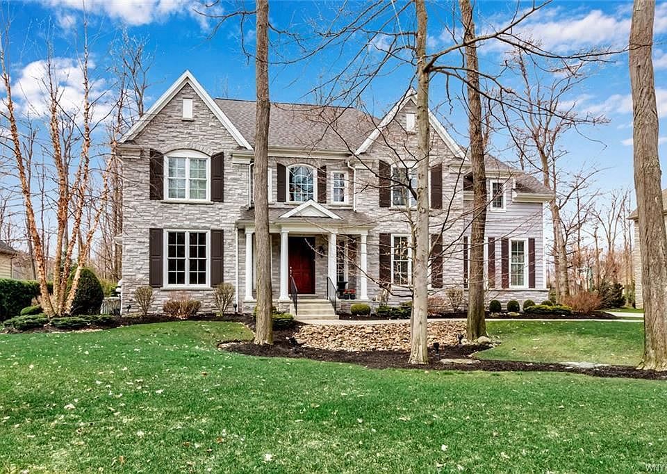 1st image of 9756 Cobblestone Dr