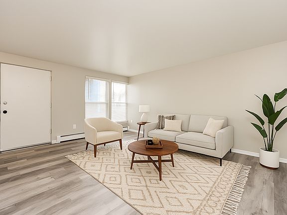 3rd image of 2130 E Boulder St #304