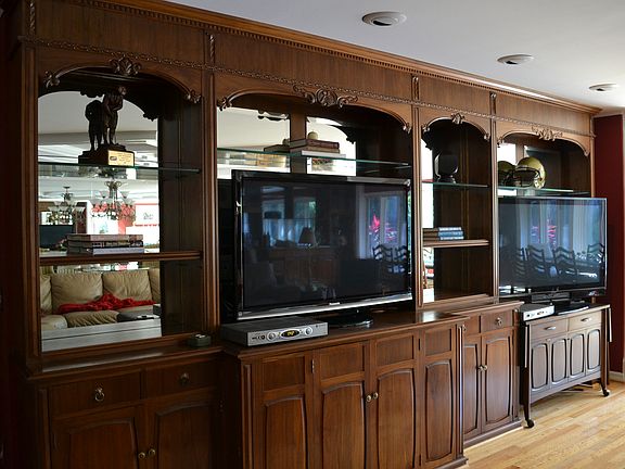 Wired for 2 TV's!