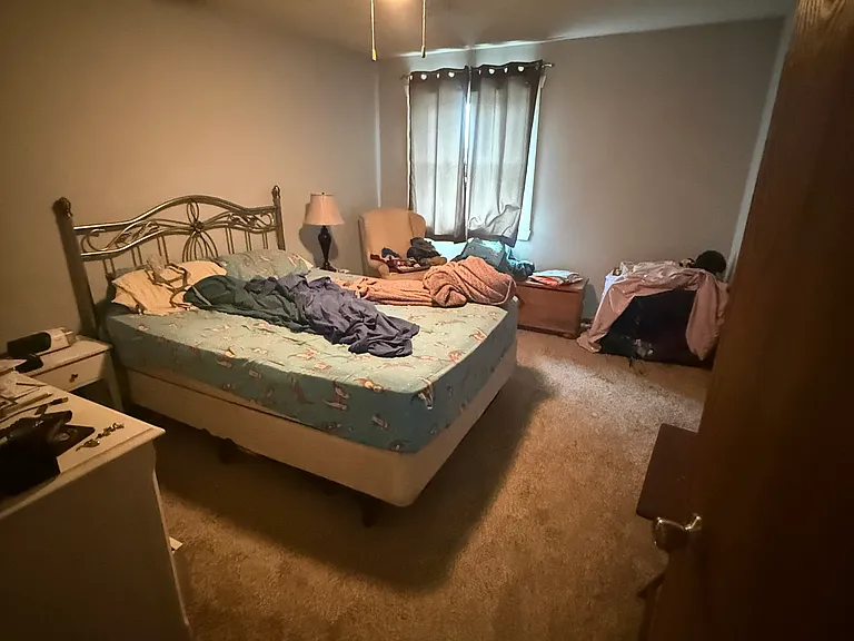 493 S Perry Pkwy #11 — Photo 2