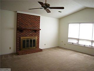4th image of 2425 Cottage Pl