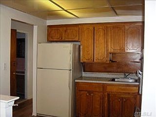 5th image of 8846 43rd Ave
