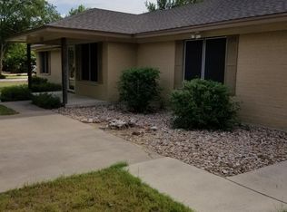 1412 Oak Park Ln, Salado, TX 76571