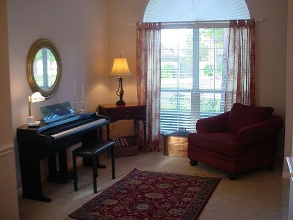 Formal sitting area