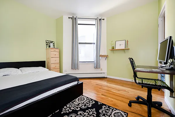 Rented by Nest Seekers International | media 4