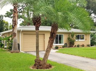 1904 Ridgewood Dr, Clearwater, FL 33763