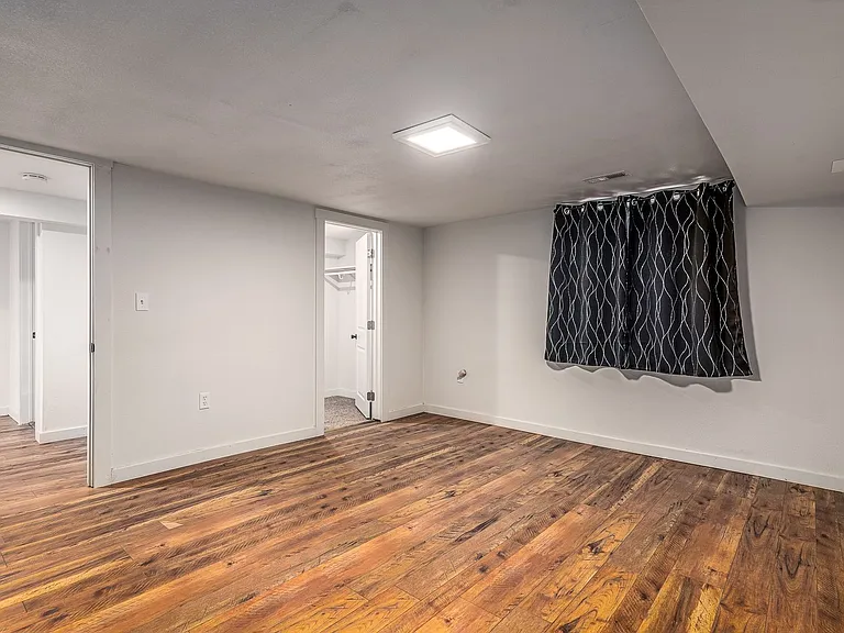 2227 S Grand Blvd — Photo 11