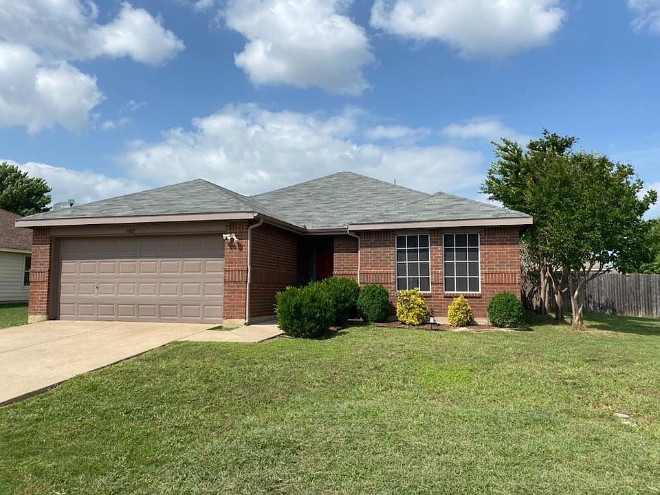 1st image of 1002 McKavett Dr