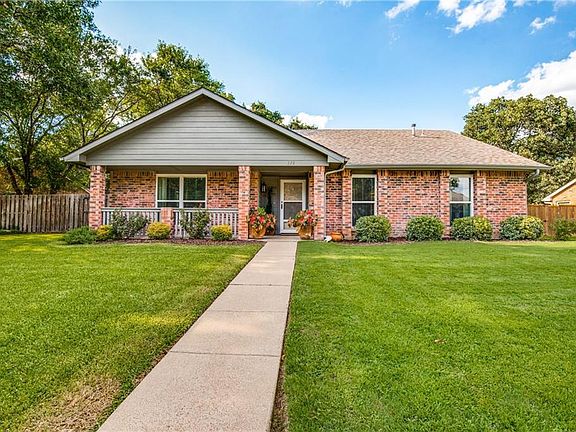 3rd image of 328 Plantation Dr