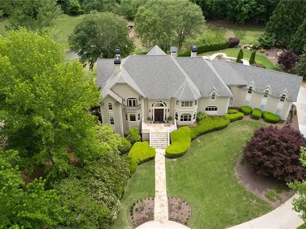 15635 Tullgean Dr, Milton, GA 30004