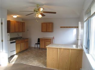 41 Boston Post Rd #1, Westbrook, CT 06498