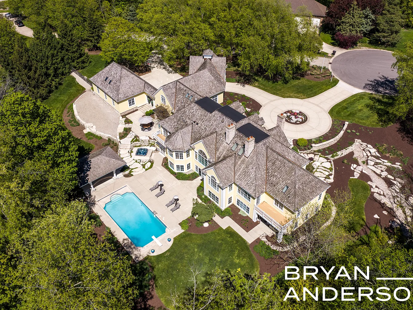 6029 Hillsborough Ct SW, Grandville, MI 49418 | MLS #26023201 | Zillow