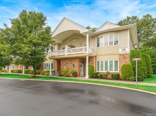 30 Sarah Court, Amityville, NY 11701