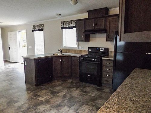 3rd image of 10 Ponderosa Trl S