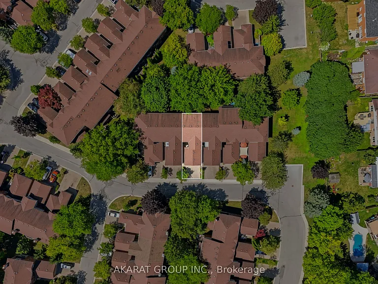 70 Sunnyside Dr #9 — Photo 40