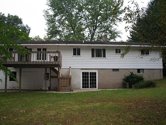 4th image of 6210 Maksimowski Ave NE