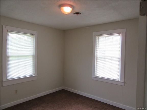 4th image of 719 Texas Ave