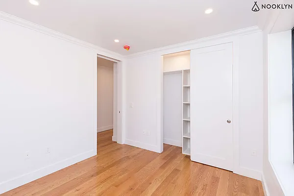 Rented by Nooklyn NYC LLC | media 55