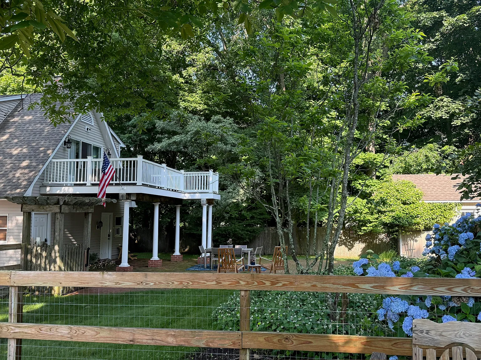 N Country Rd, Wading River — Photo 1