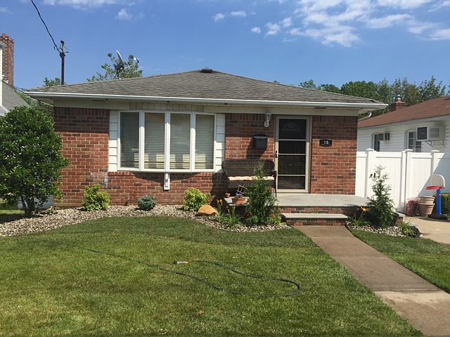 1st image of 16 Kinghorn St