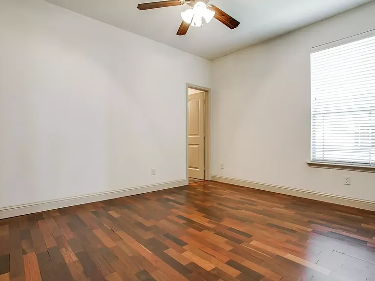 2934 Forest Park Blvd — Photo 8
