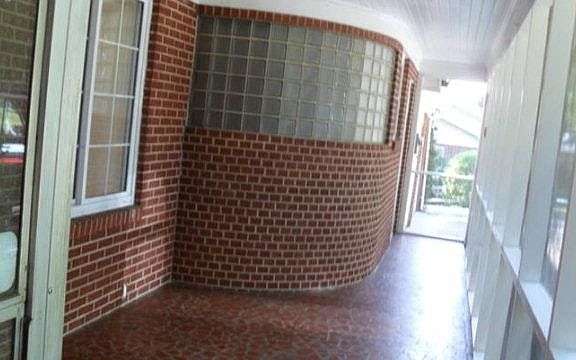 Large back patio/porch with fan