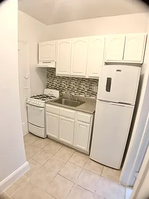 Rented by Prime City Listings LLC | media 8