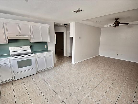 3rd image of 3809 N Inspiration Rd