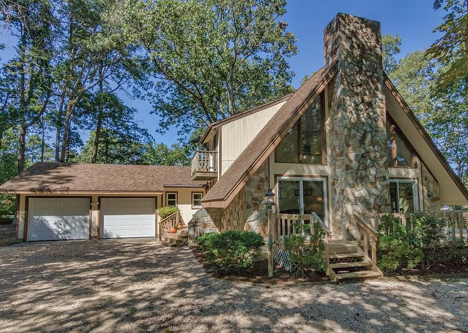 1st image of 65 Wooldridge Cove Dr