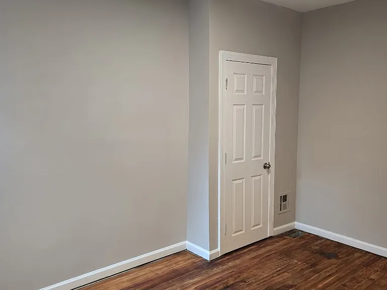 Unit Photo