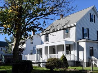 1052 York Ave, Pawtucket, RI 02861