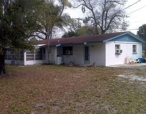2nd image of 935 N Mills Ave