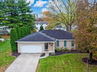 7020 Rieber St, Worthington, OH 43085
