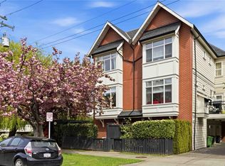 1521 Belcher Ave #1, Victoria, BC V8R 4N2