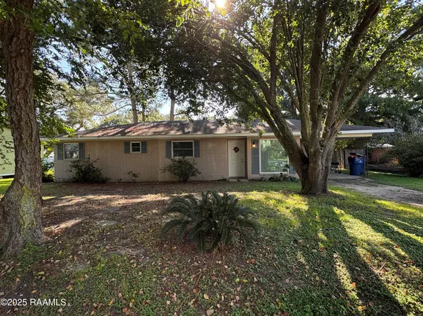 109 Latour St, Kaplan, LA 70548