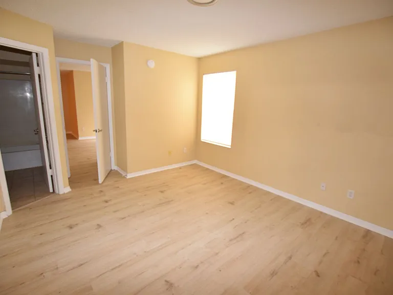 5120 Conroy Rd #511 — Photo 19
