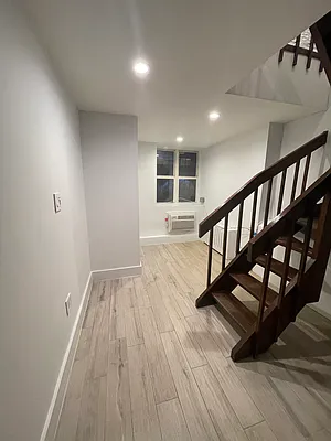 Rented by Compass | media 11