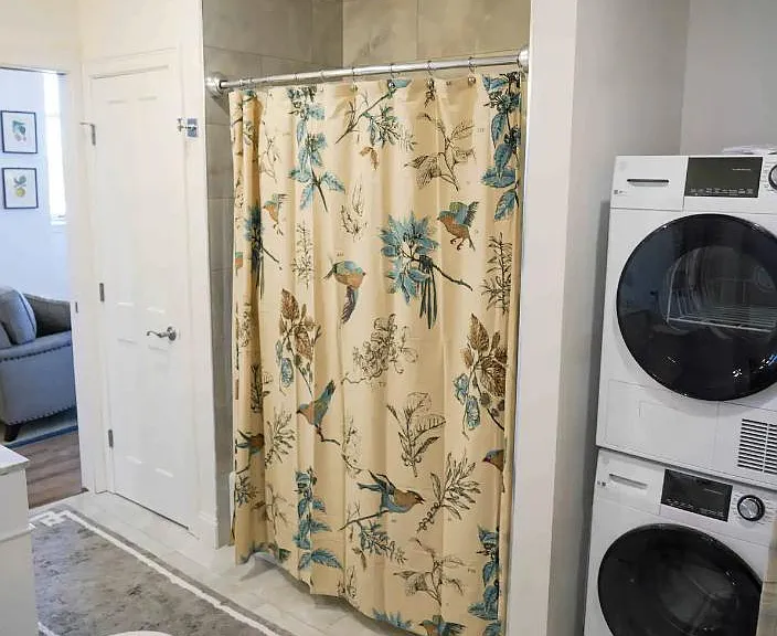 2 Pleasant St #4B — Photo 9