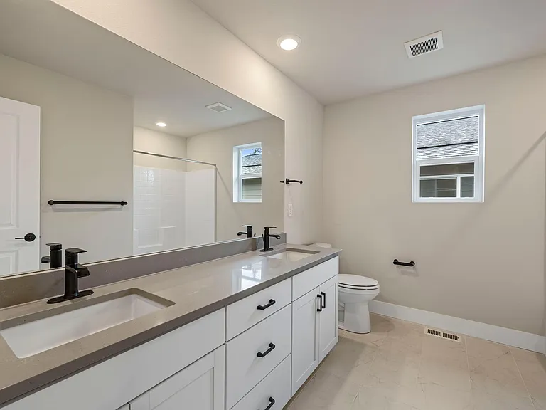 5388 Century Pl NE — Photo 28