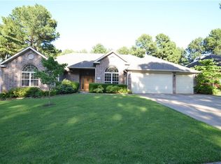 2499 Longwood St, Springdale, AR 72762