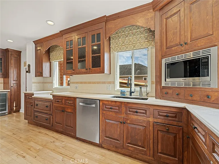 3204 Walnut Ave — Photo 14