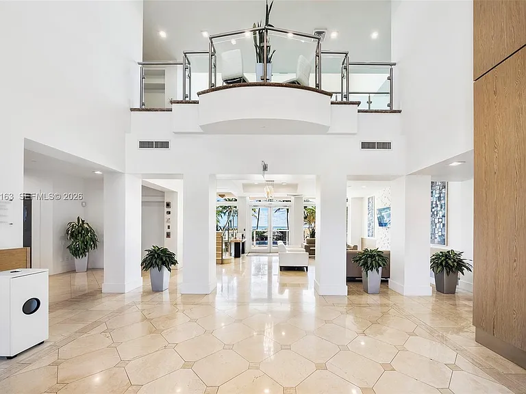 4775 Collins Ave #1504 — Photo 39