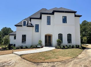 403 Herons Ct, Ridgeland, MS 39157