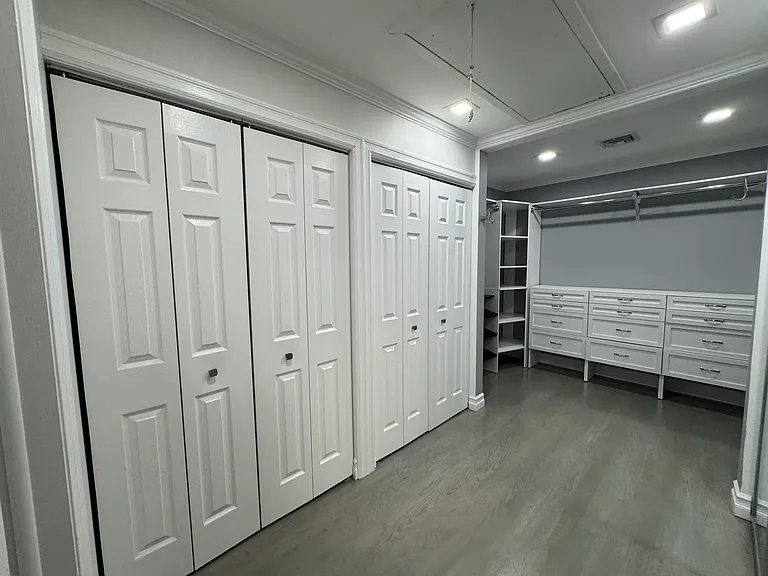 285 S Broadway #D — Photo 12