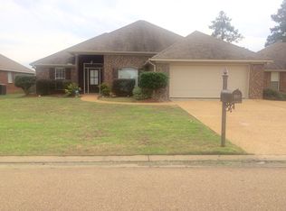 337 Kings Ridge Cir, Brandon, MS 39047
