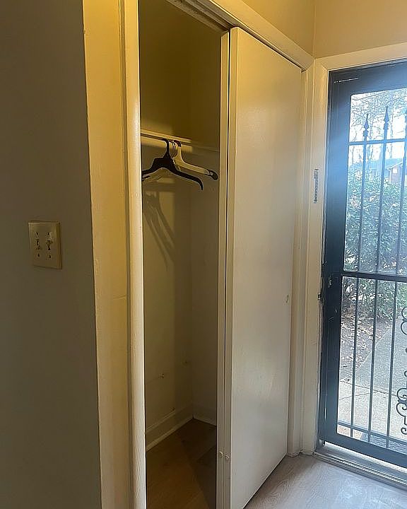 1st image of 1269 Schaub Dr