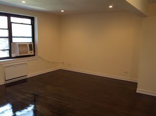 7540 Bell Blvd APT 2H, Oakland Gardens, NY 11364